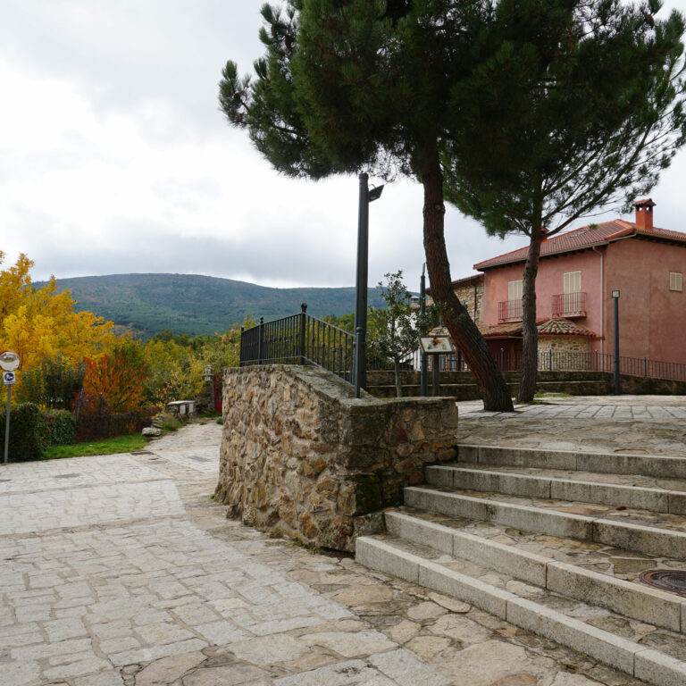 plaza-2-ayuntamiento-laacebeda