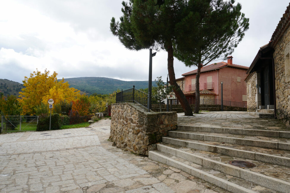 plaza-2-ayuntamiento-laacebeda