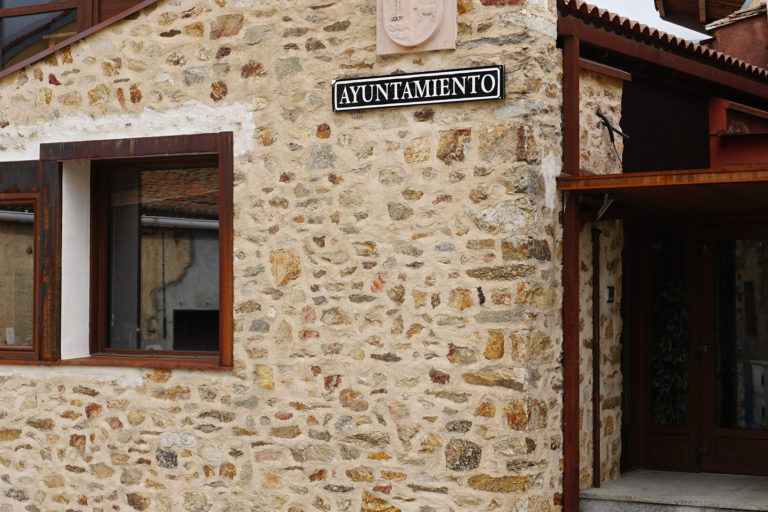 fachada-6-laacebeda-1