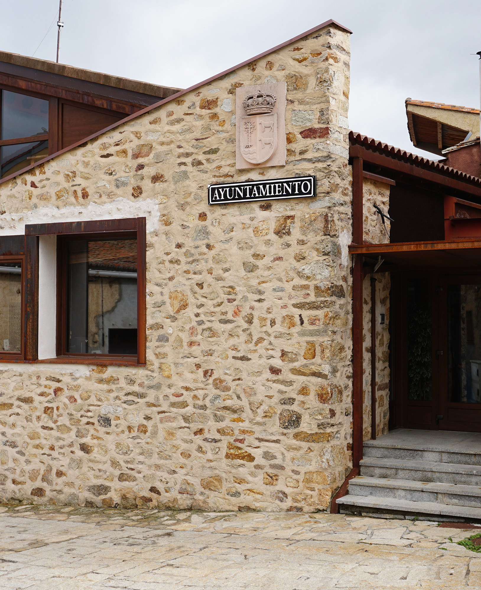 fachada-6-laacebeda-1